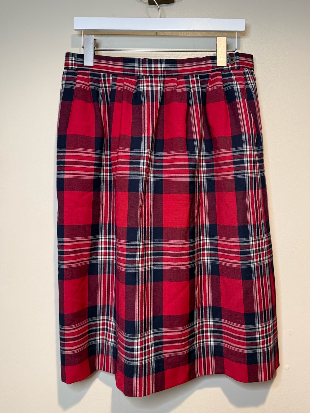 Vintage PENDLETON Skirt 100% Virgin Wool tartan Plaid A Line 14 Made in USA Red - Picture 2 of 9
